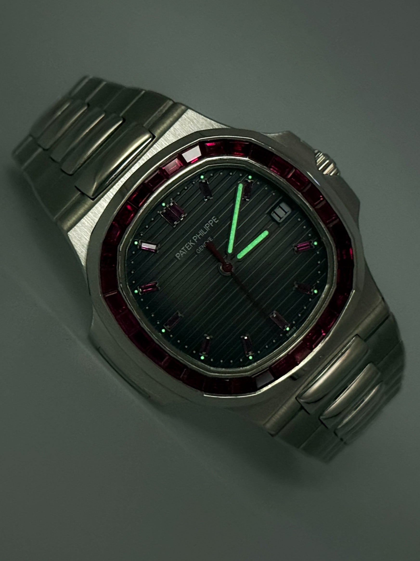 PATEK PHILIPPE NAUTILUS 40MM