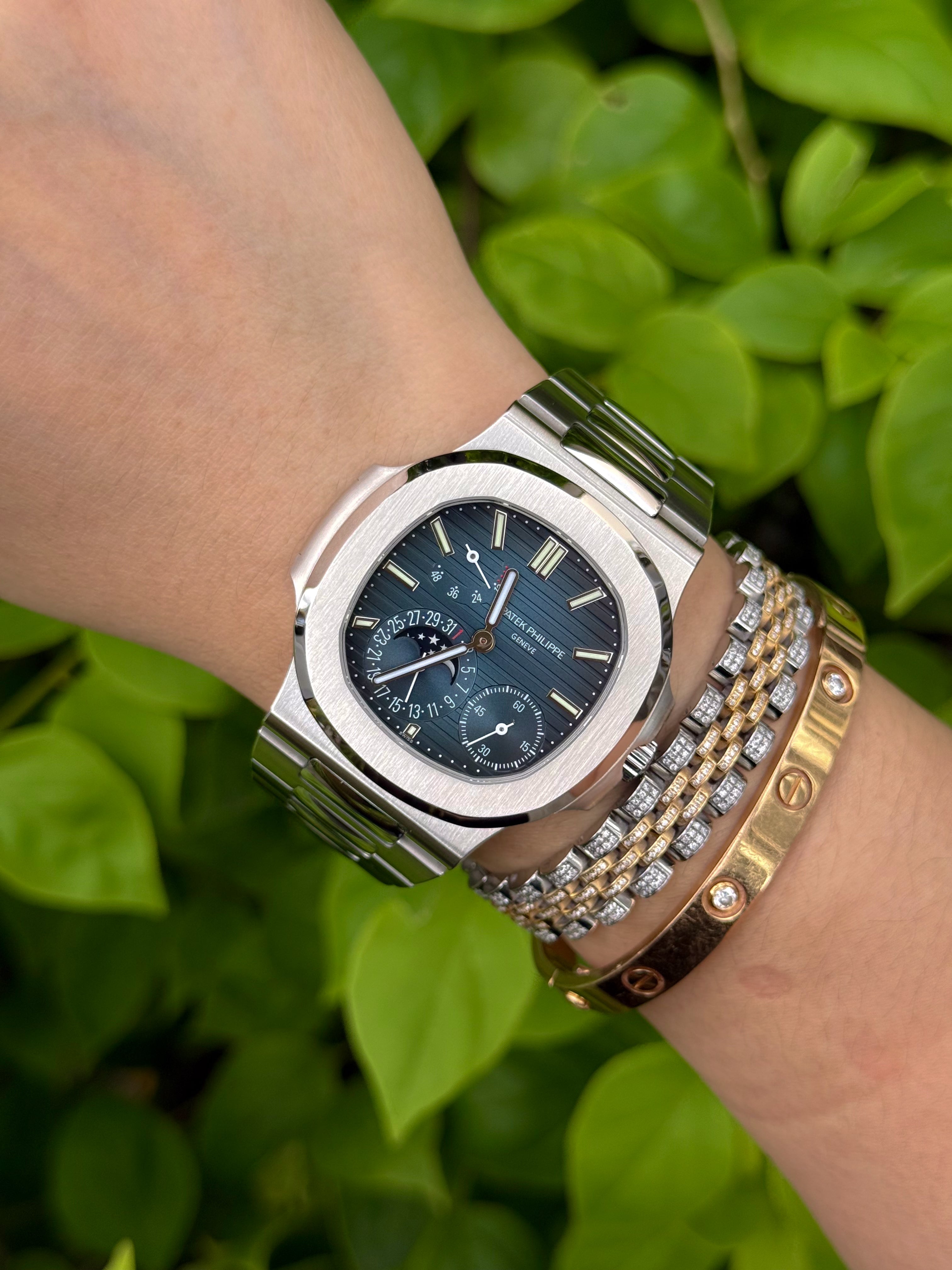 PATEK PHILIPPE NAUTILUS 40MM