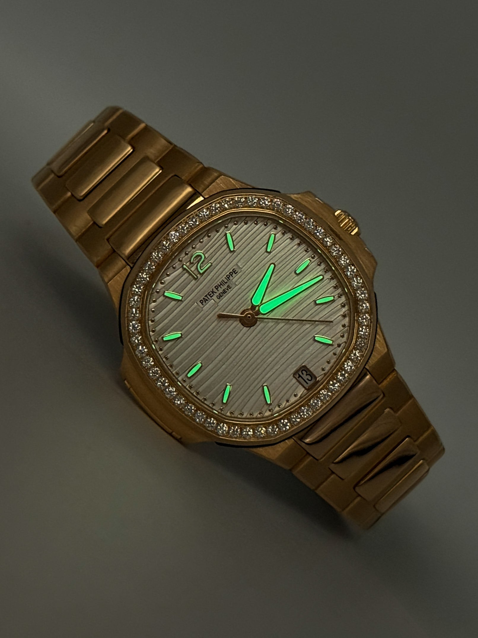 PATEK PHILIPPE NAUTILUS 35.2MM