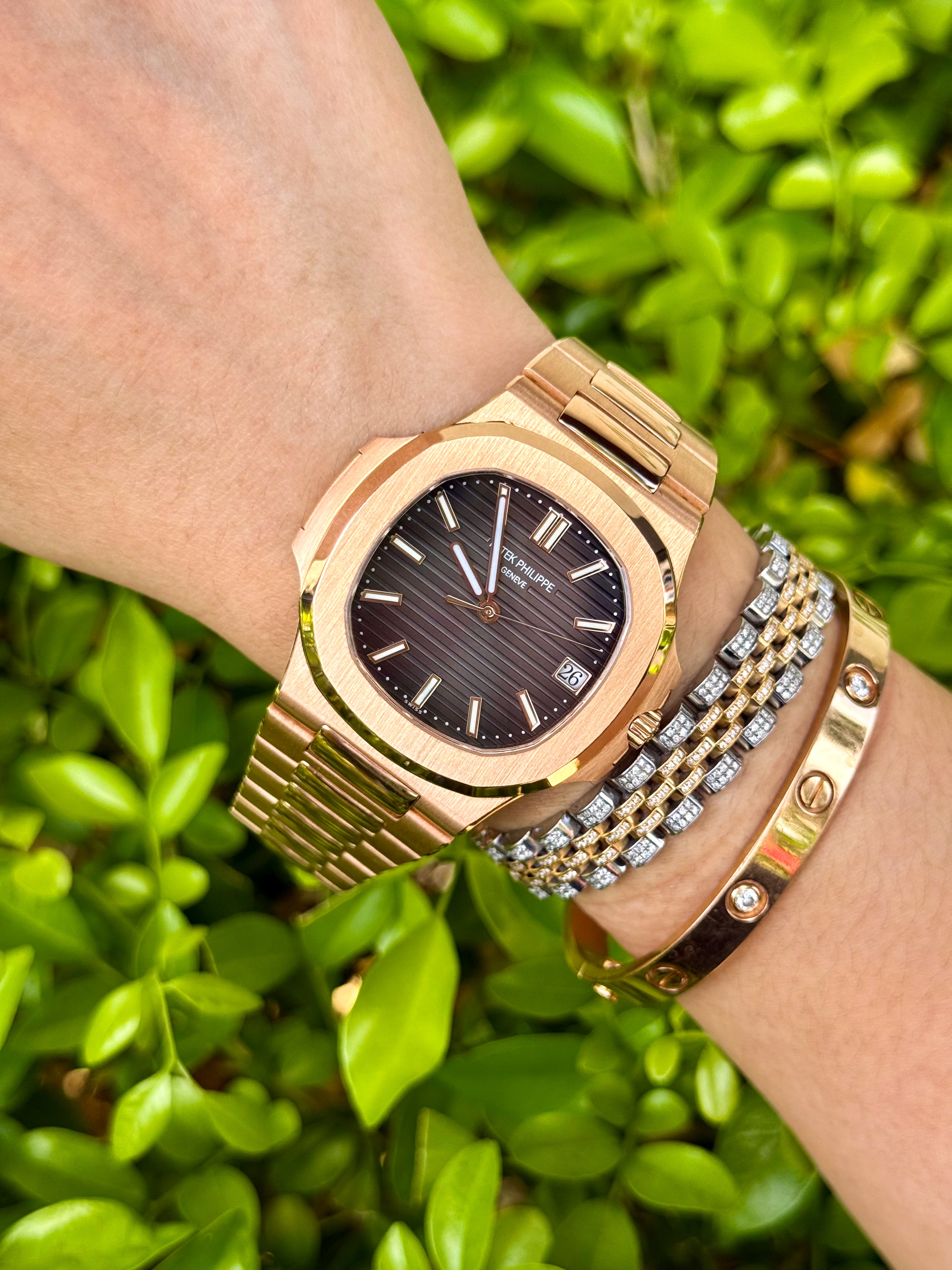 PATEK PHILIPPE NAUTILUS 40MM