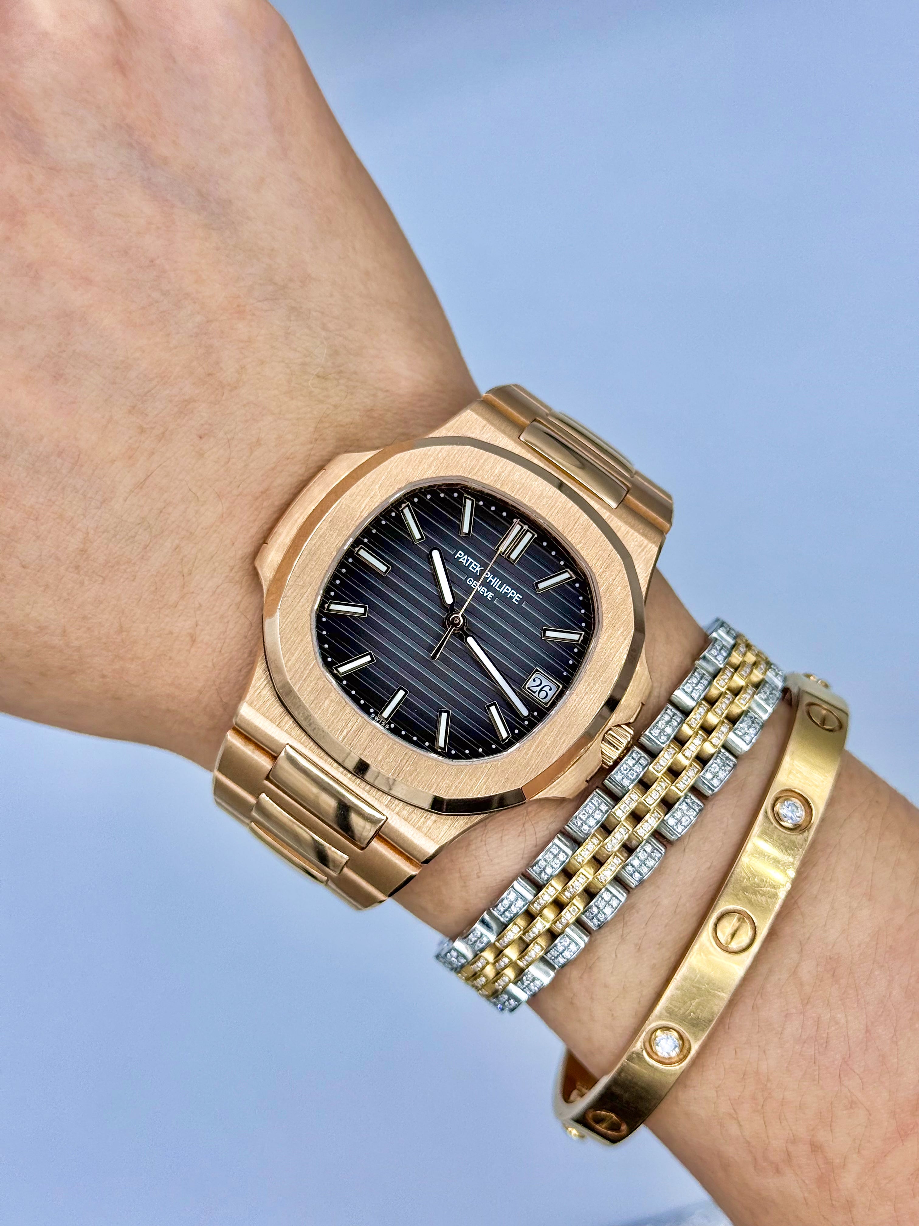 PATEK PHILIPPE NAUTILUS 40MM