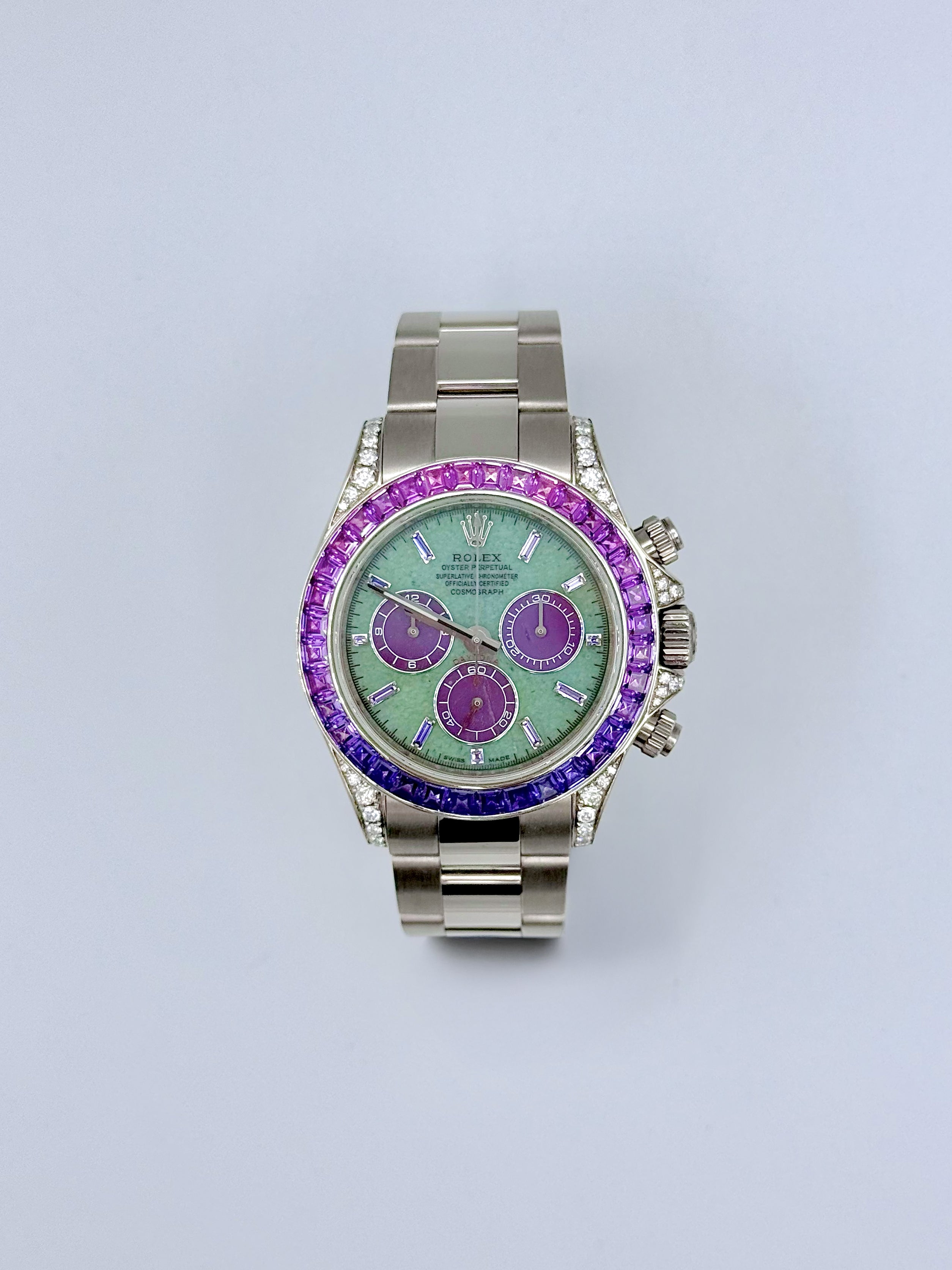 ROLEX DAYTONA “OFF-CATALOGUE (PURPLE SAPPHIRE)” 40MM