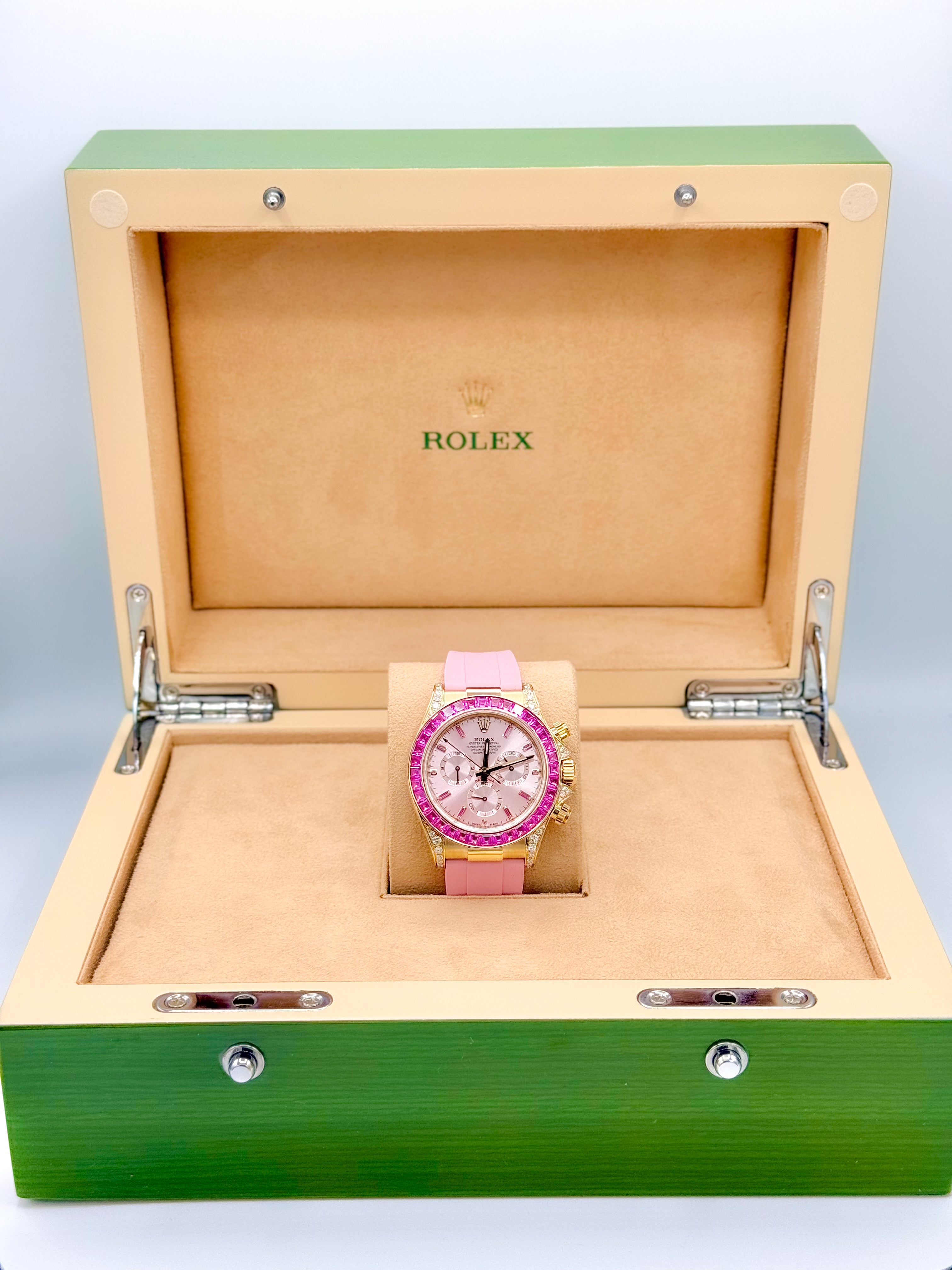 ROLEX DAYTONA 40MM “BARBIE”