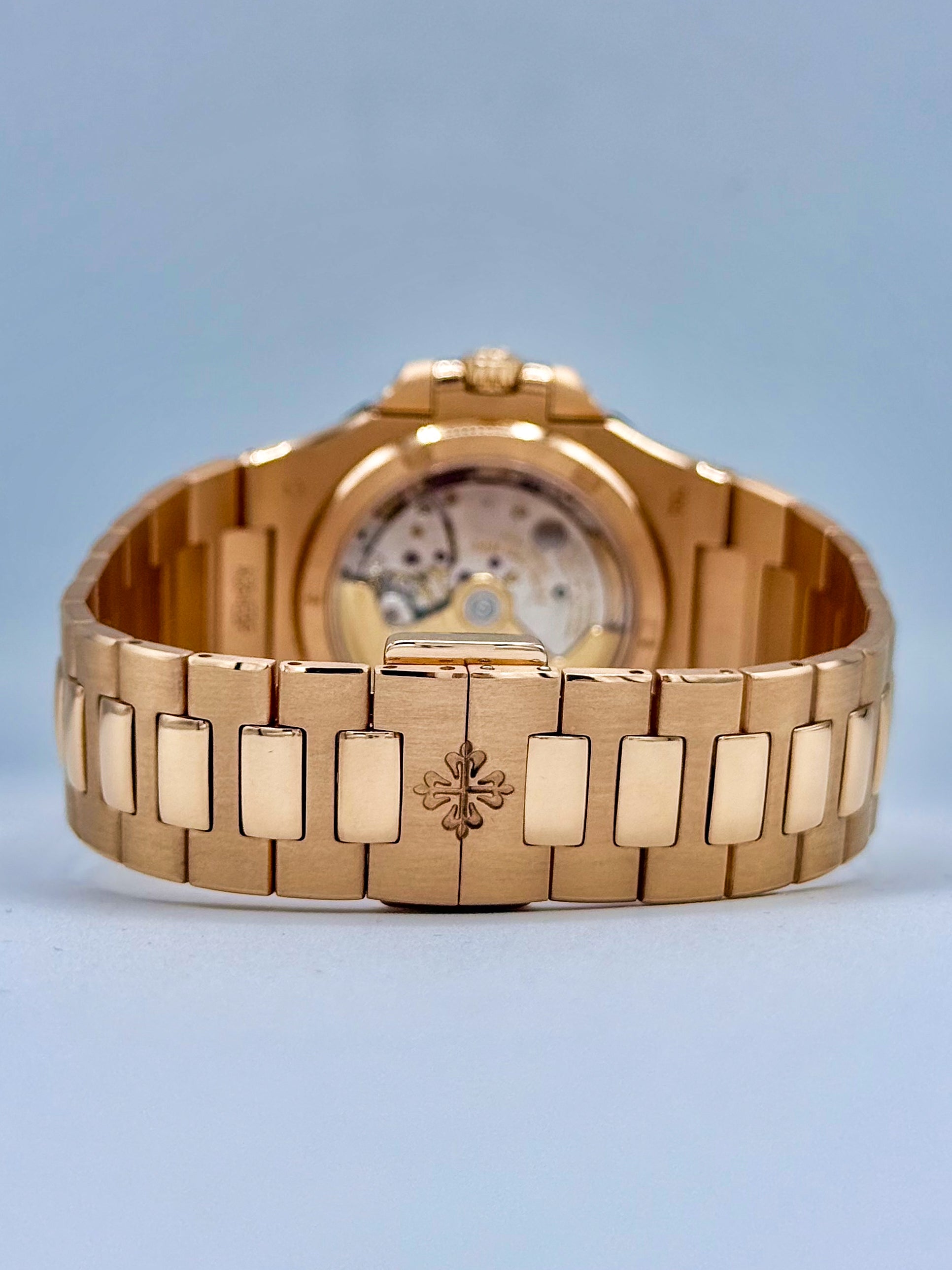 PATEK PHILIPPE NAUTILUS 40MM