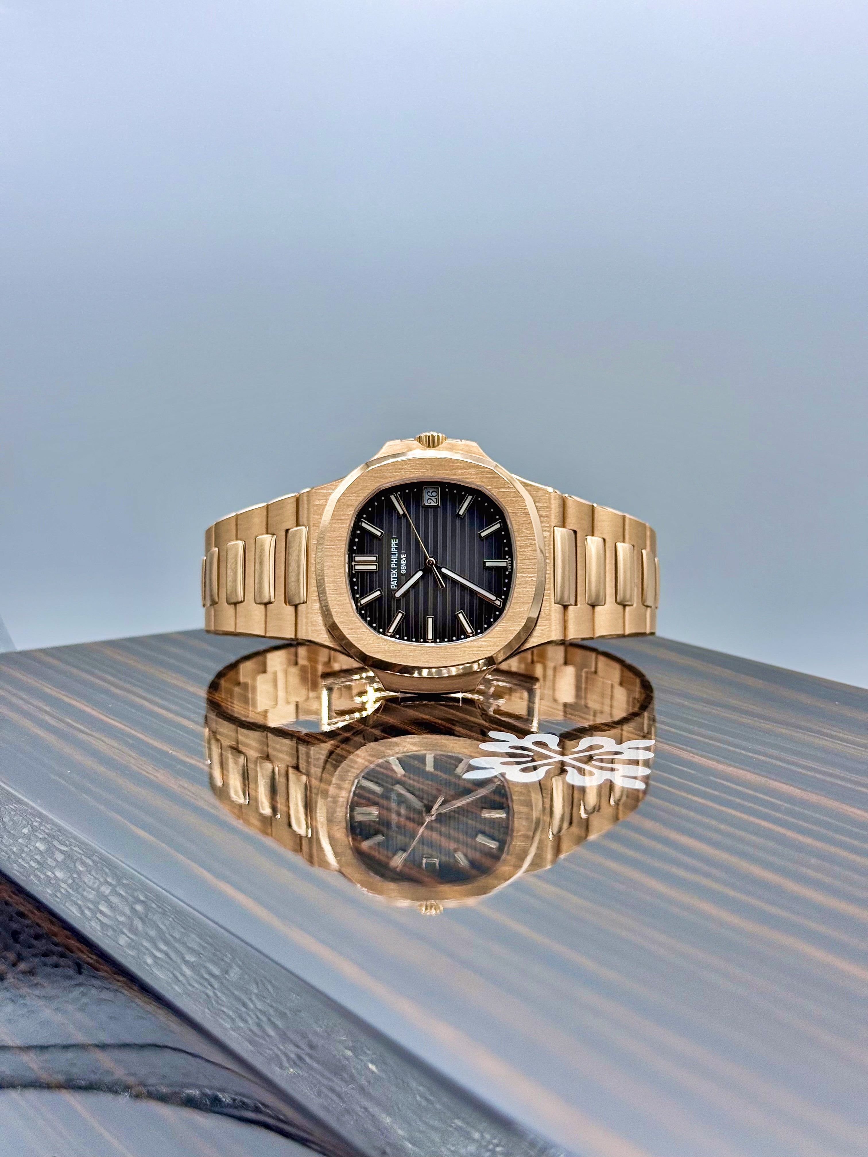 PATEK PHILIPPE NAUTILUS 40MM