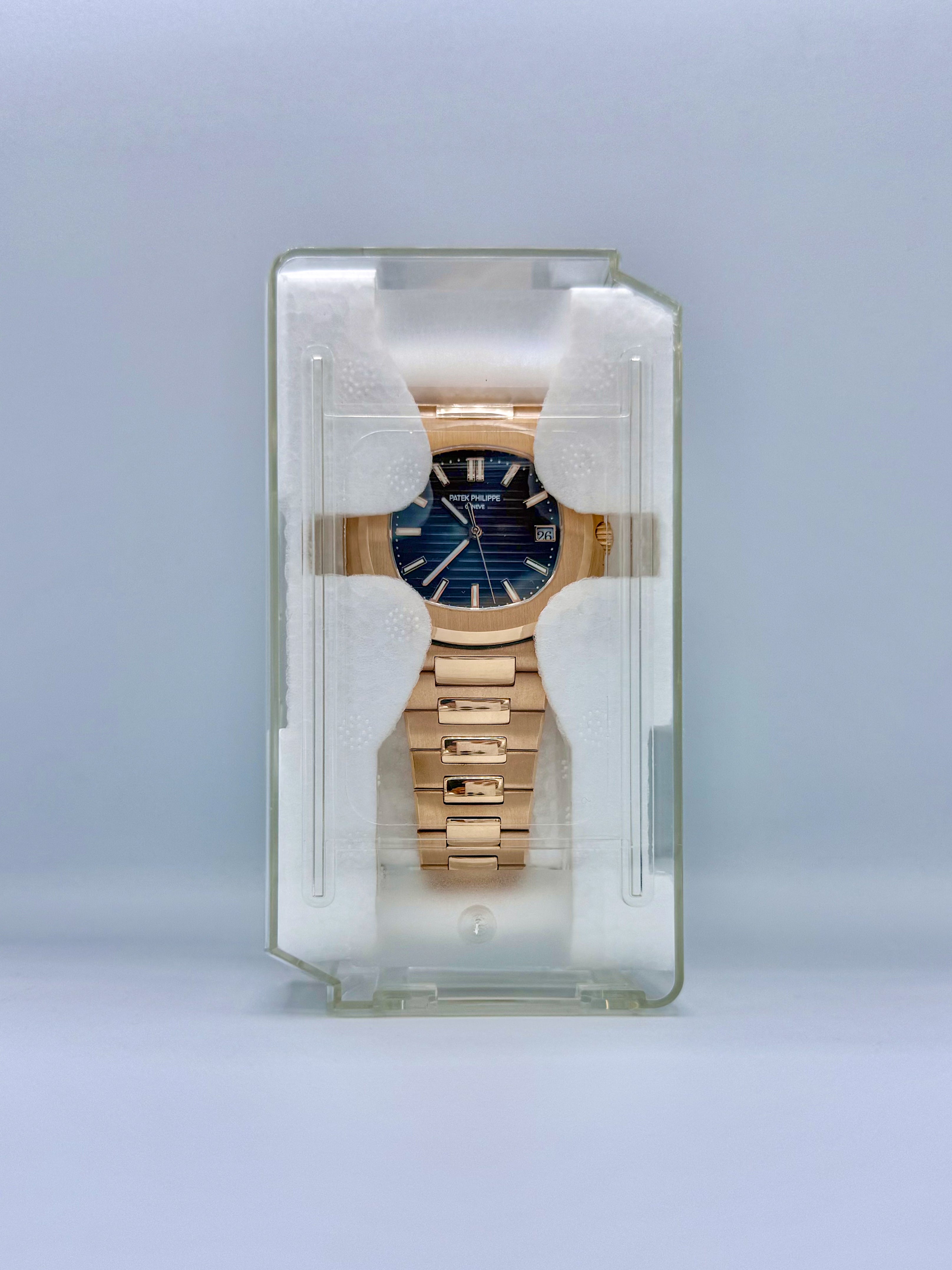 PATEK PHILIPPE NAUTILUS 40MM