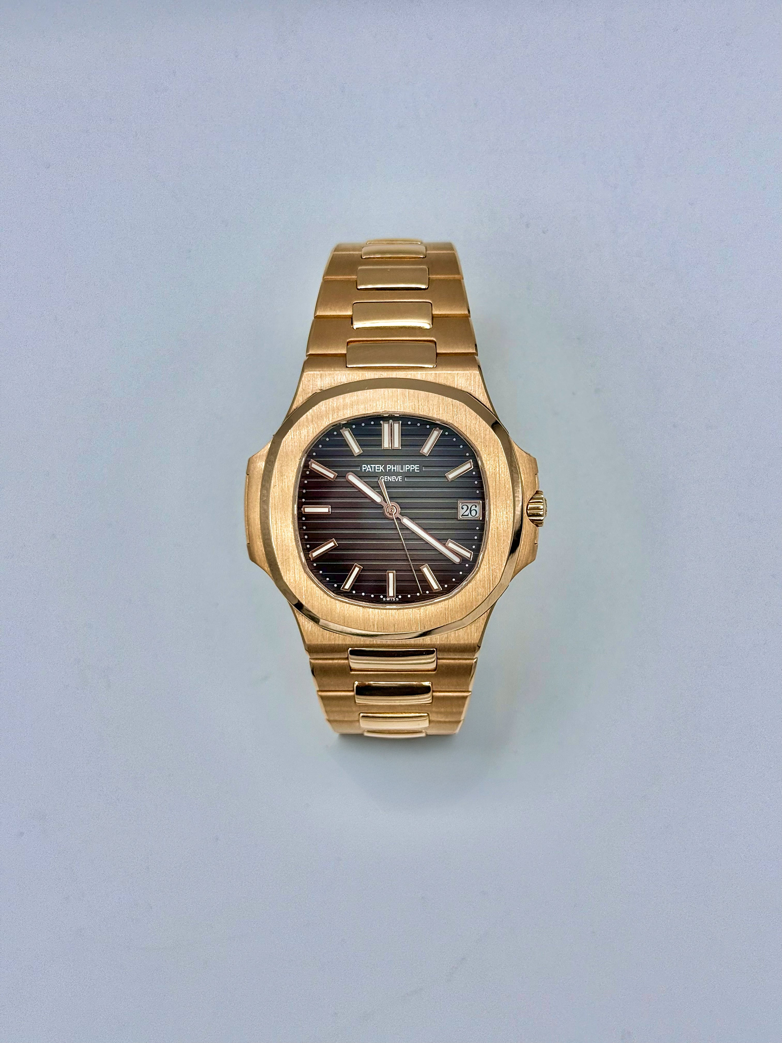 PATEK PHILIPPE NAUTILUS 40MM