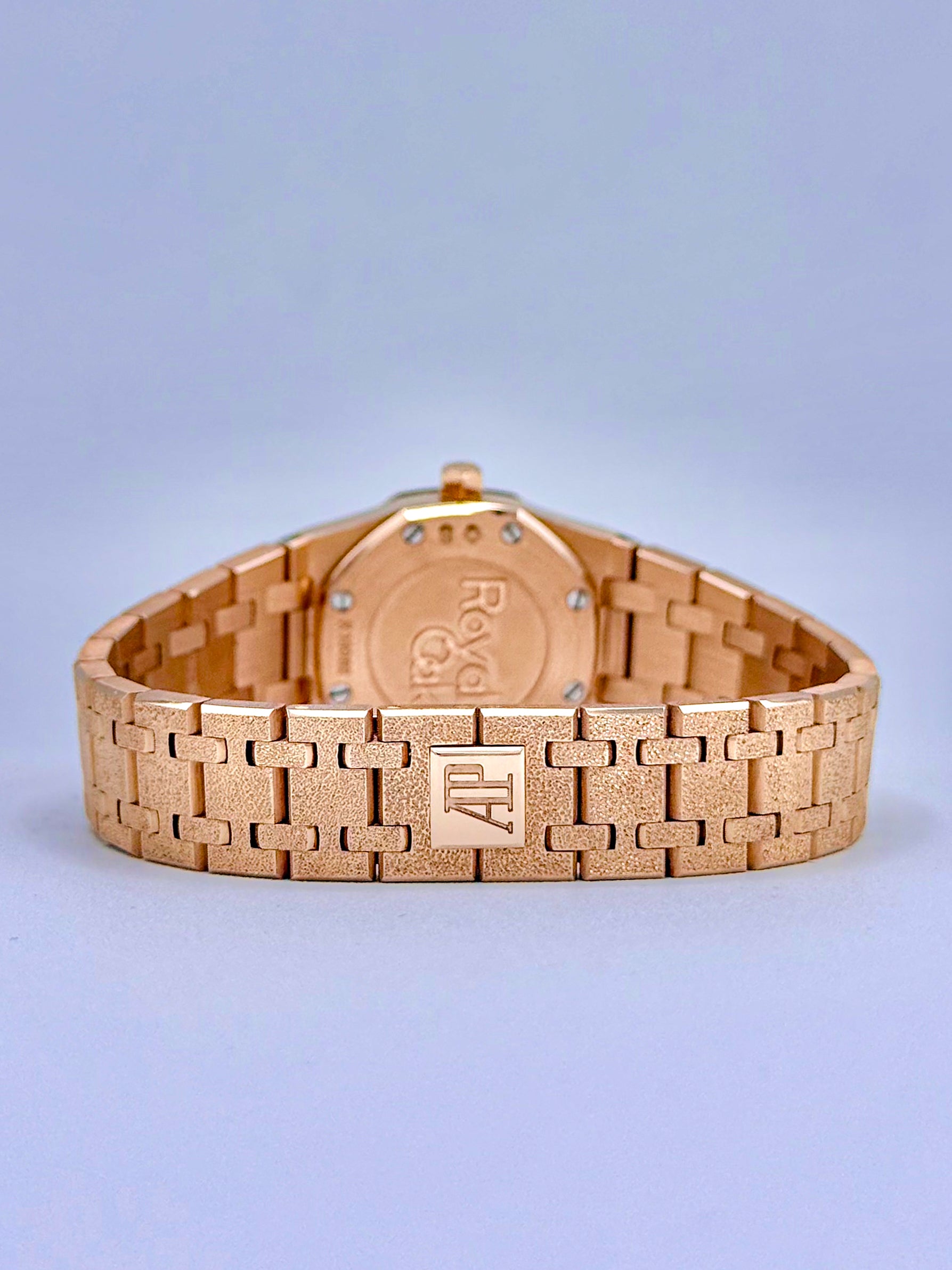 AUDEMARS PIGUET ROYAL OAK MINI FROSTED QUARTZ 23MM