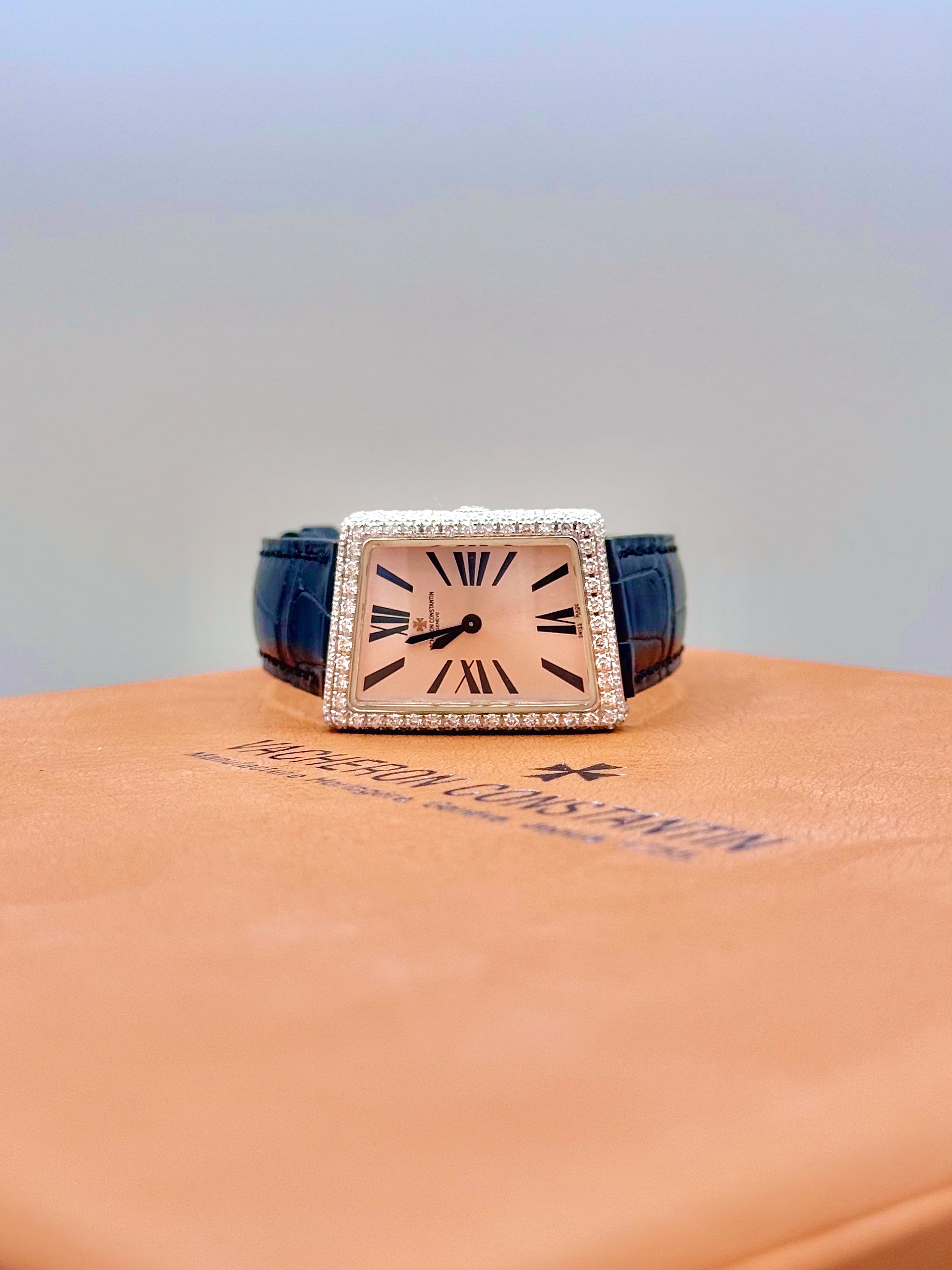 VACHERON CONSTANTIN 1972 ‘ASYMMETRIC’ 23x32MM
