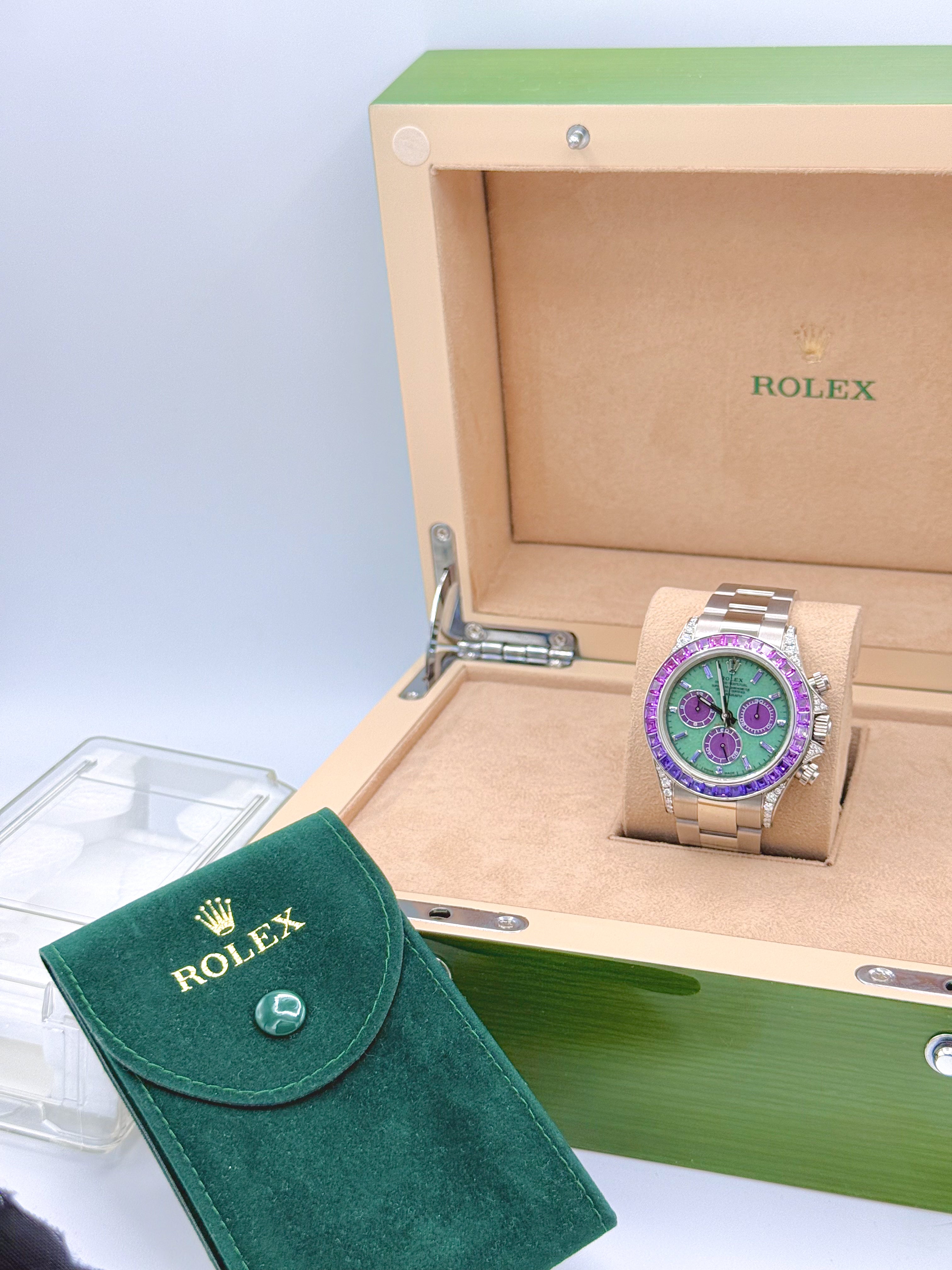 ROLEX DAYTONA “OFF-CATALOGUE (PURPLE SAPPHIRE)” 40MM