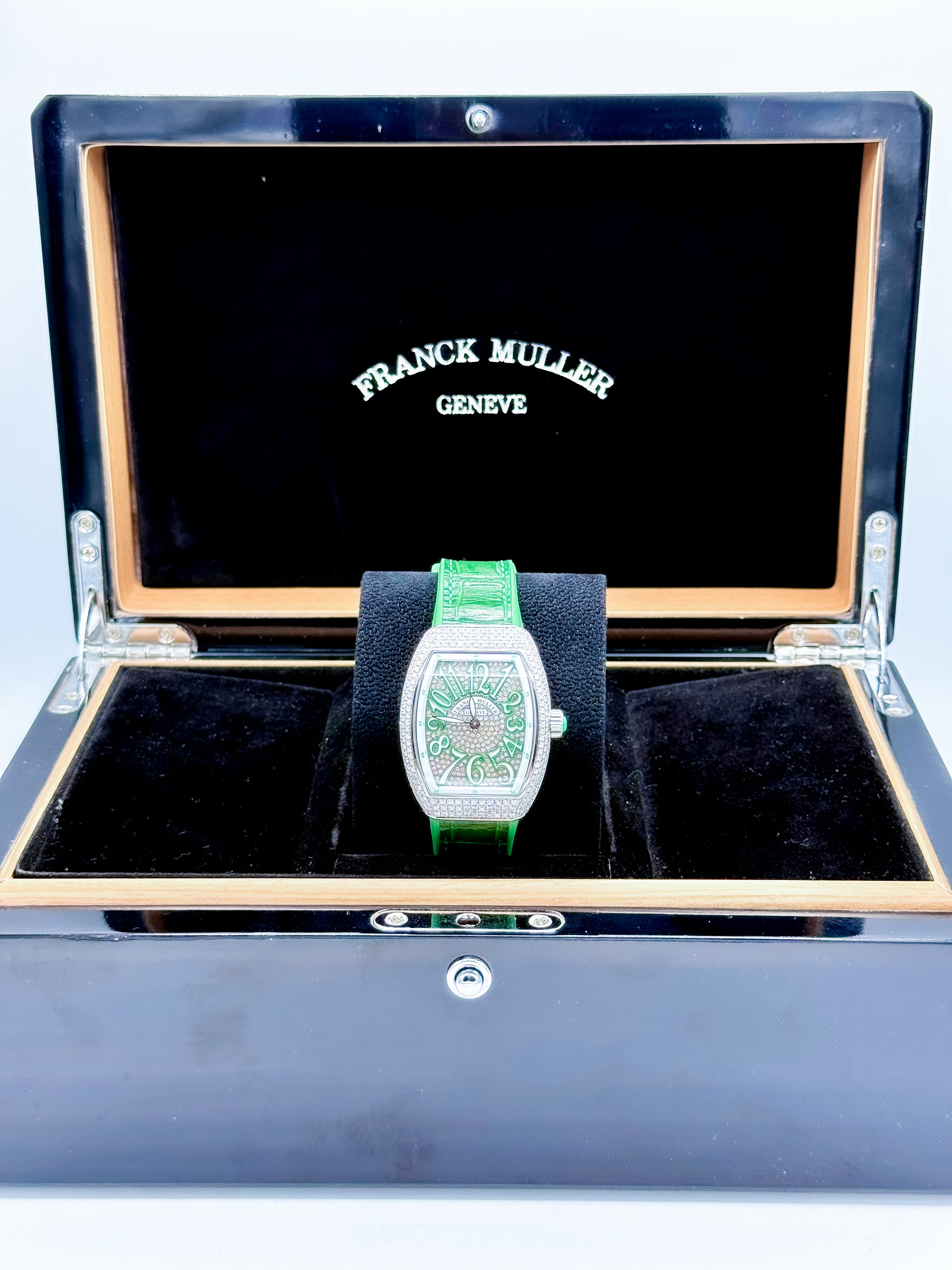 FRANCK MULLER VANGUARD LADY 32MM